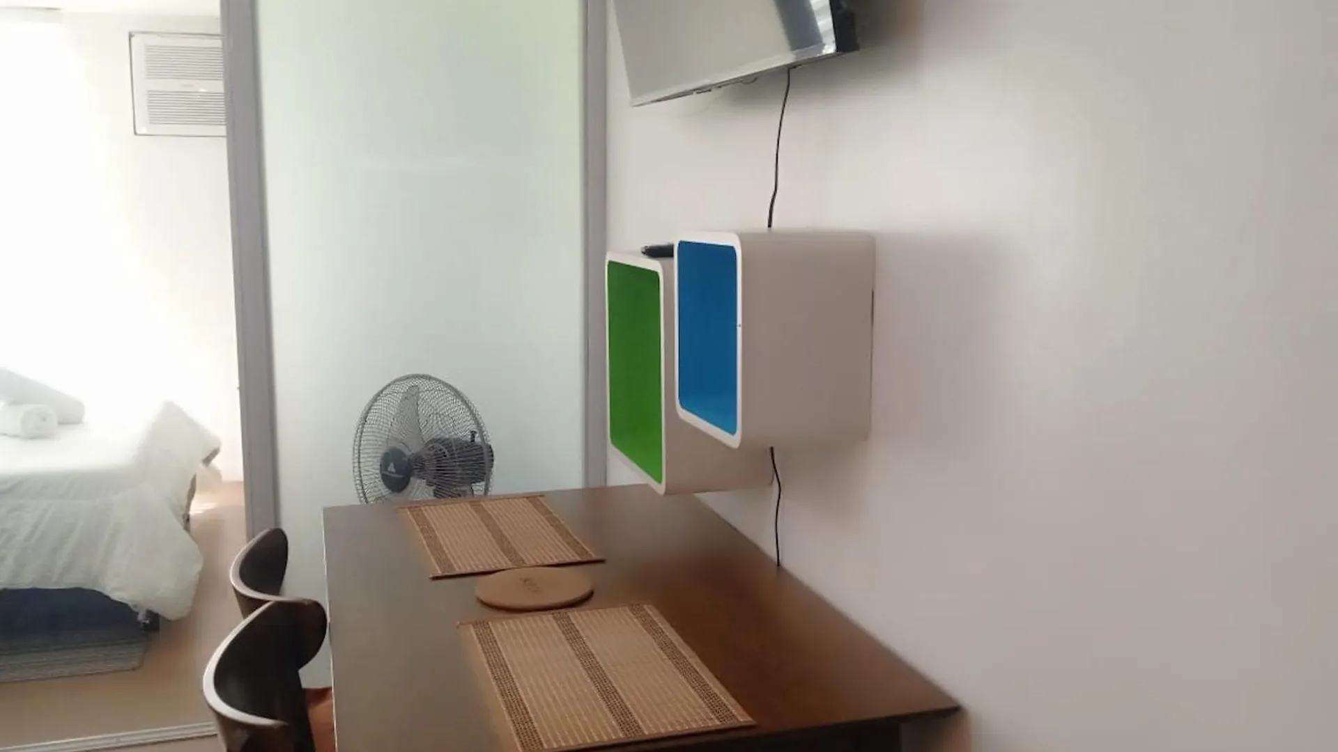 Davao Stay Suites Studio With Samal View Apt2-1509, Ac, Wifi, Queen, Kitchen